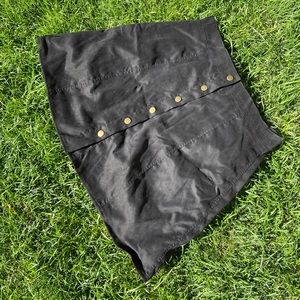 Button up mini skirt.